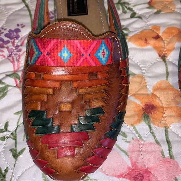 Huarachitos - Picture 6 of 6